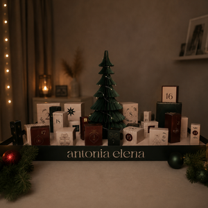 Antonia Elena Adventskalender mit festlichen Geschenkboxen